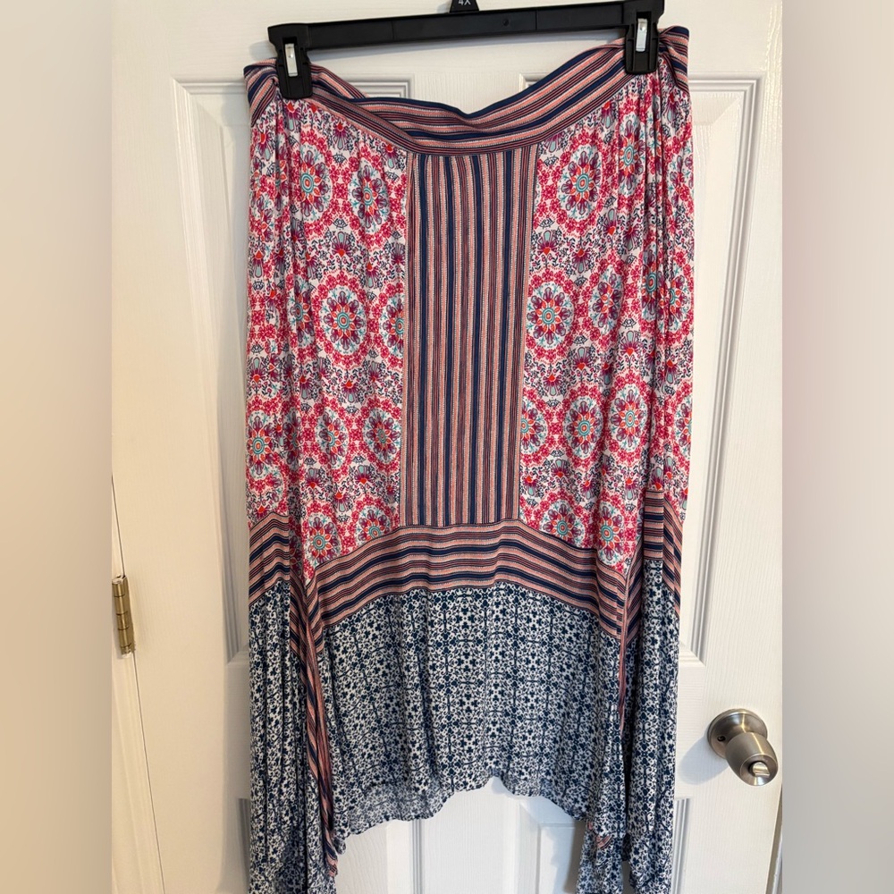 New Directions Pink and Blue High-Low Skirt - Large